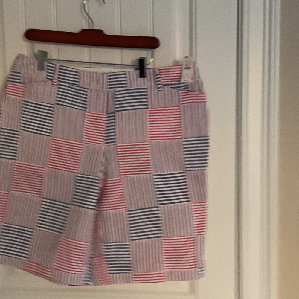 Talbots Red White and Blue Perfect Short 10 1/2”